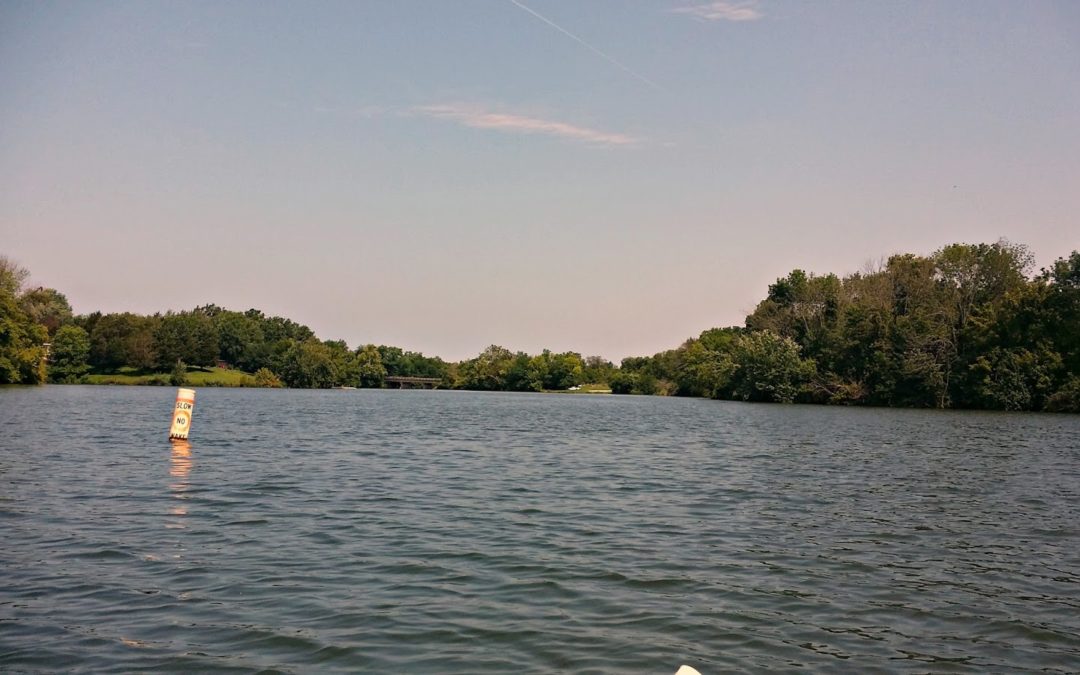 Kayaking Guist Creek Lake